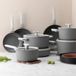 Berghoff Leo Kookpan Met Deksel Shadow 24 Cm -Beste Keukenartikelen Winkel 101 0168 5 1 1