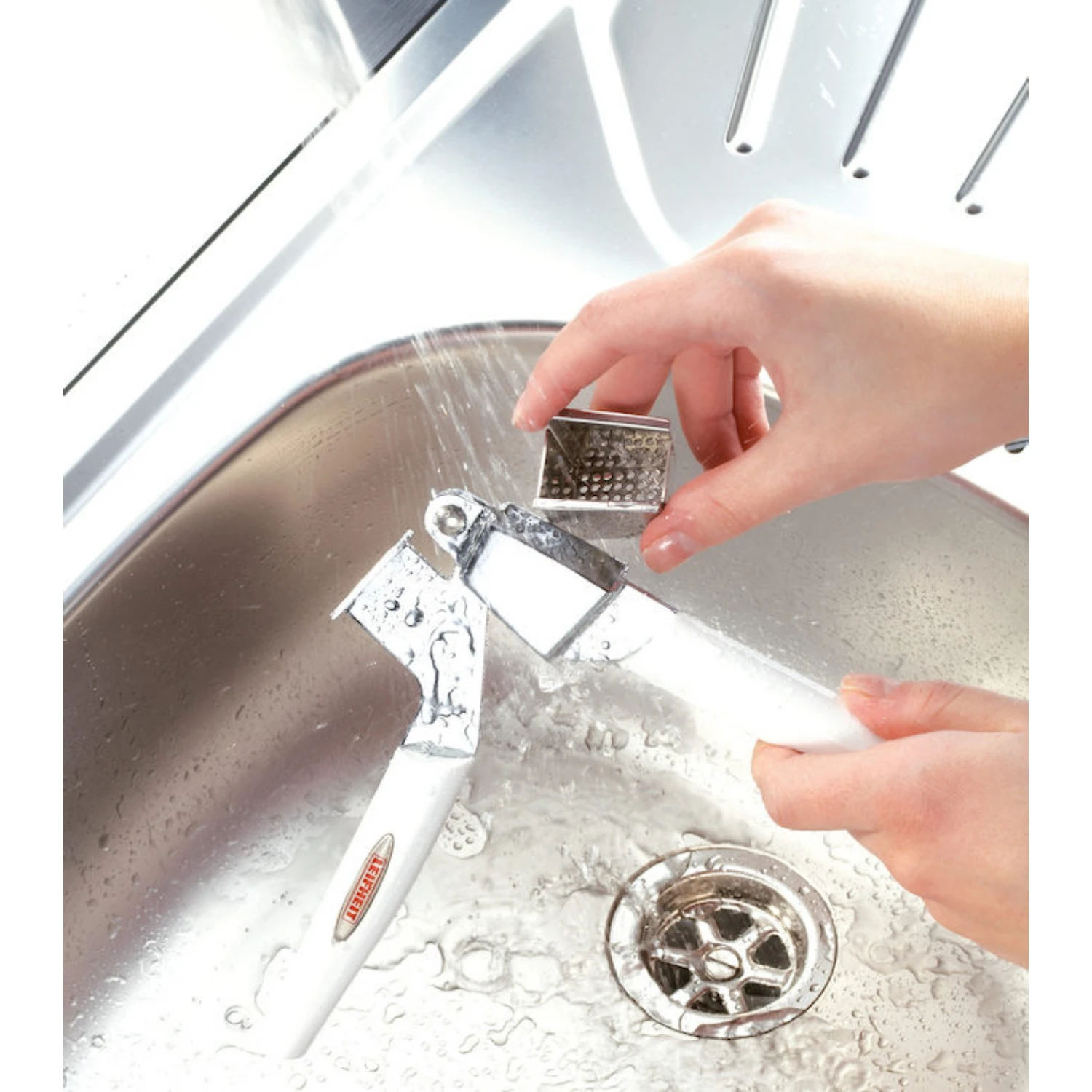 Leifheit ComfortLine Knoflookpers Wit 2 Leifheit ComfortLine Knoflookpers Wit - Afbeelding 2