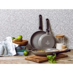 BK Granite Koekenpan Ø30 Cm 9 BK Granite Koekenpan Ø30 Cm -Beste Keukenartikelen Winkel 101 8206 3 1