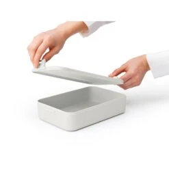 Brabantia Make & Take Lunchbox Groot Lichtgrijs 7 Brabantia Make & Take Lunchbox Groot Lichtgrijs -Beste Keukenartikelen Winkel 102 3121 3 1