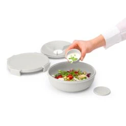 Brabantia Make En Take Salade Lunchkom 1,3 Liter Lichtgrijs -Beste Keukenartikelen Winkel 102 6368 3 1