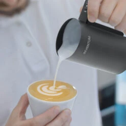 Inventum Melkopschuimer MK560B 150-300 Ml 500W Zwart -Beste Keukenartikelen Winkel 210 5179 7 1 1